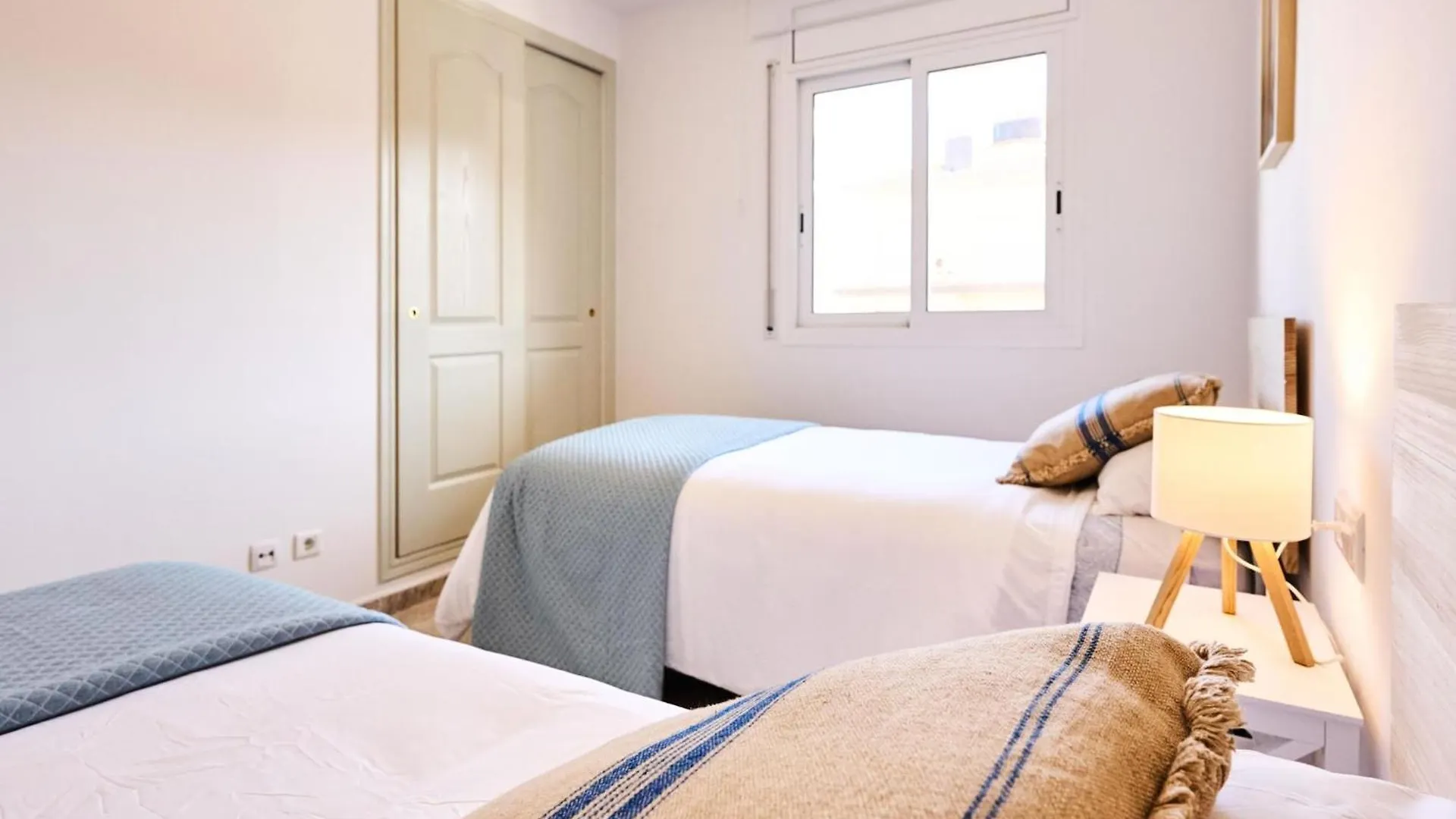 公寓 Apartament Mar Blau 圣安东尼奥·德·卡隆 西班牙