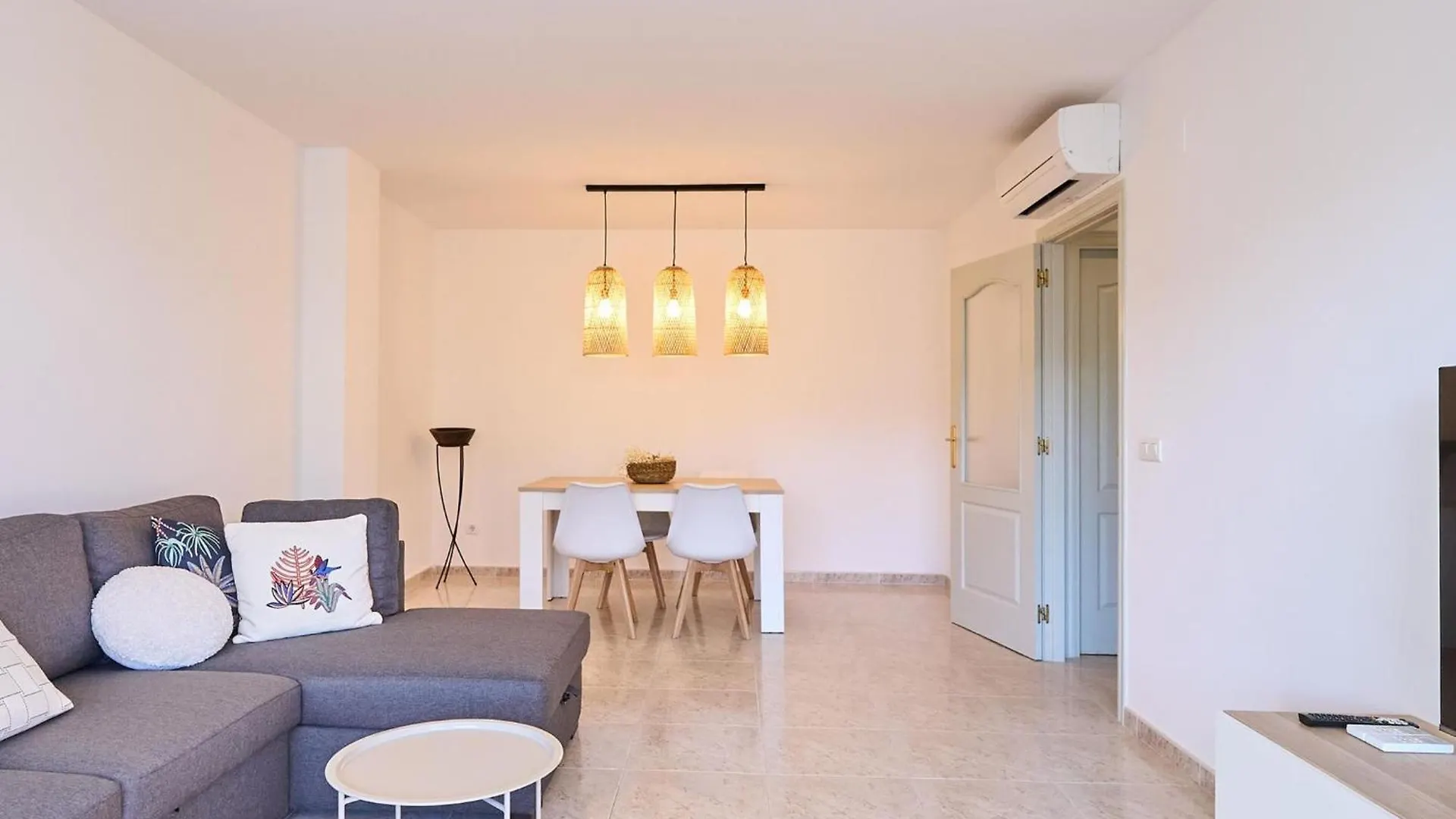 公寓 Apartament Mar Blau 圣安东尼奥·德·卡隆